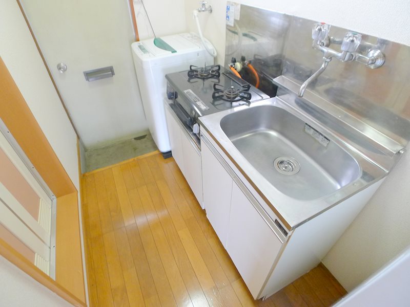 キッチン　シンクが大きく、洗い物がし易いです