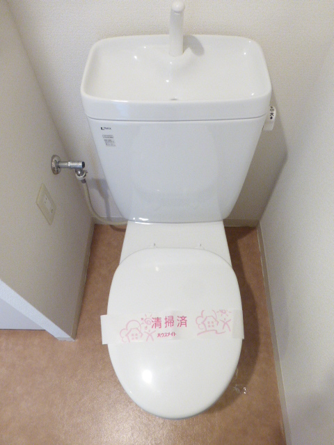 トイレ　※別部屋の参考写真です。