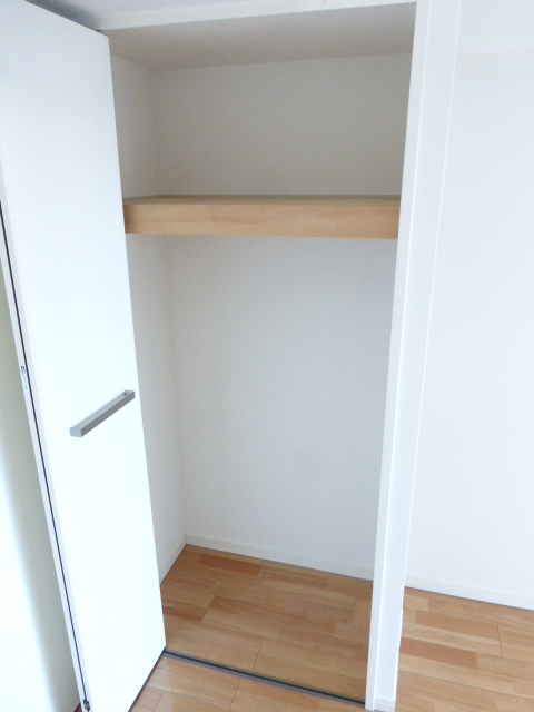 収納　※別部屋の参考写真です。