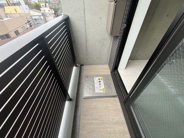 バルコニー　バルコニー