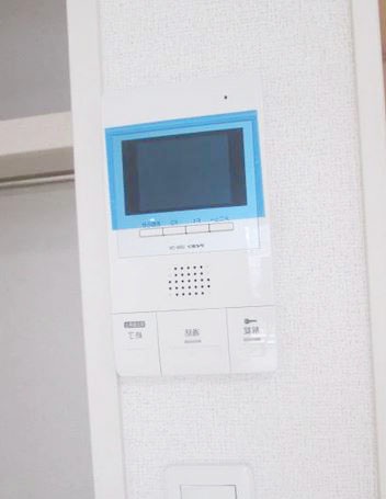 セキュリティ　★TV付インターホンだから安心★