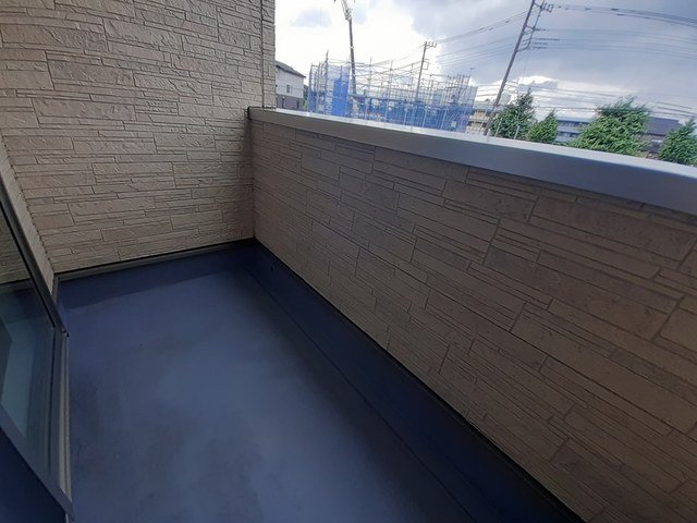 バルコニー　広々としたバルコニーです