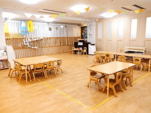 幼稚園・保育園　両国すきっぷ保育園（幼稚園・保育園）まで258m