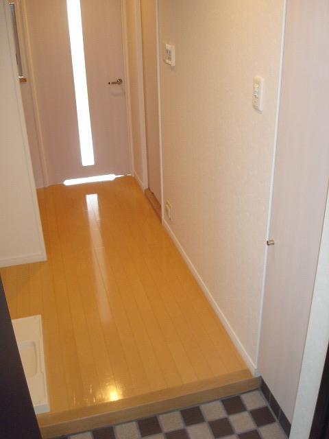 玄関　シンプルで使いやすい玄関です