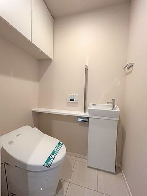 トイレ　参考写真