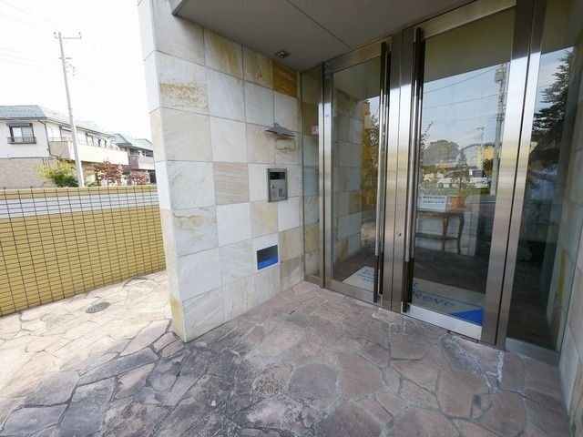 エントランス　エントランス