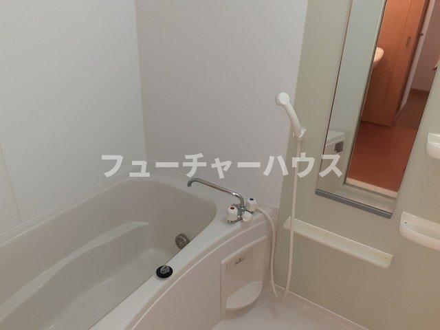 バス・シャワールーム　日々の疲れを癒すお風呂付です