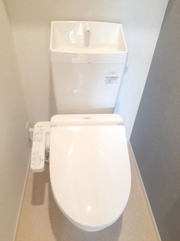 トイレ　ゆったりとした空間のトイレです