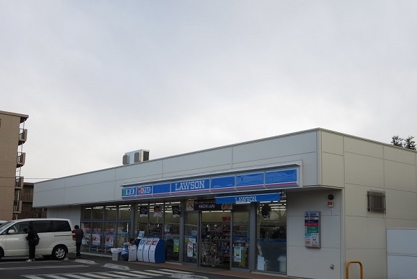 コンビニ　ローソン（コンビニ）まで400m