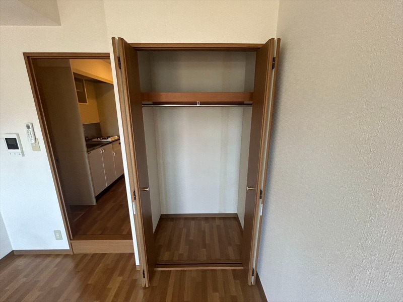 収納　洋室にはクローゼット収納ございます