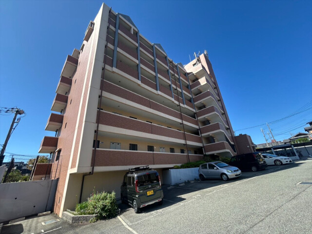 建物外観　綺麗な外観です