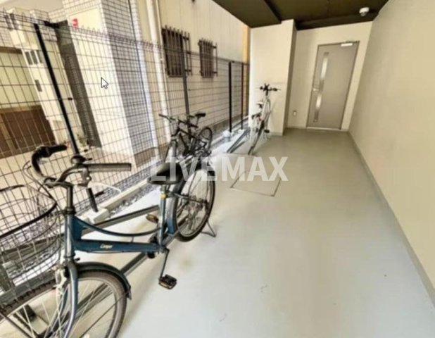 駐車場　駐輪場