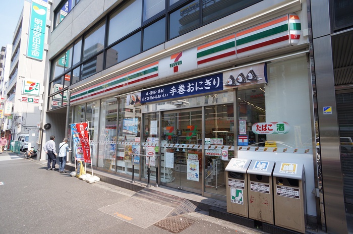 コンビニ　セブンイレブン王子1丁目店（コンビニ）まで114m