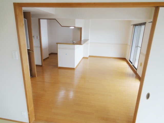 その他部屋・スペース　同物件別号室のものです。