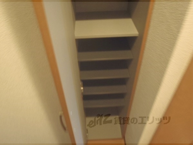 収納　下駄箱