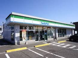 コンビニ　ファミリーマート　金沢新神田店（コンビニ）まで237m