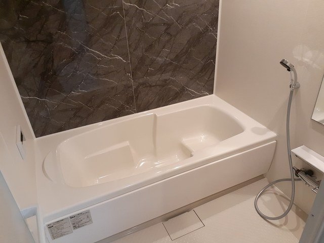 バス・シャワールーム　日々の暮らしに欠かせないお風呂です