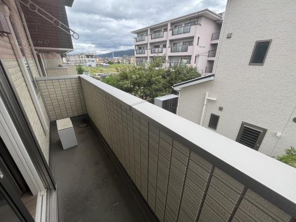 バルコニー　落ち着いた時間を過ごせるバルコニーです