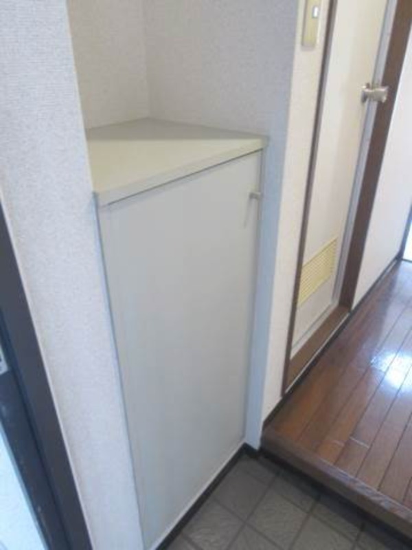 クリオ新杉田壱番館の玄関写真
