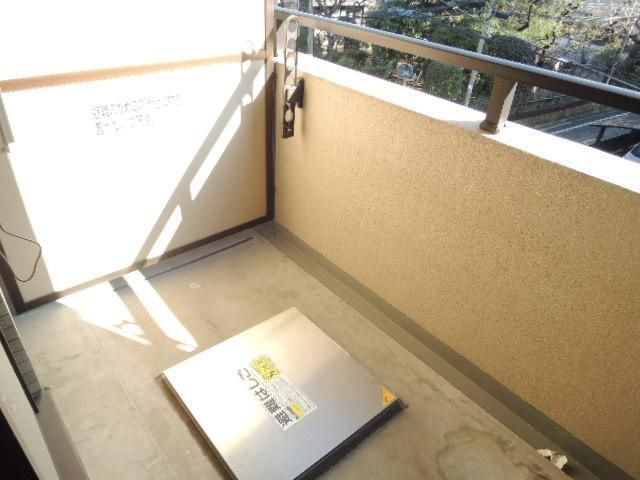 バルコニー　（別タイプ参考写真）フルグラール池袋　豊島区池袋本町４
