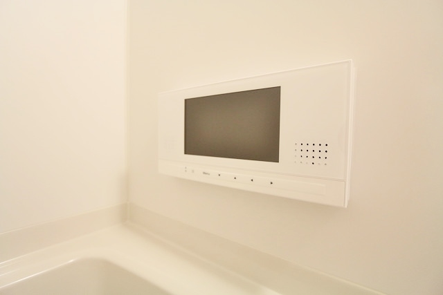 その他設備　好きなテレビ番組を見ながらお風呂に入れます