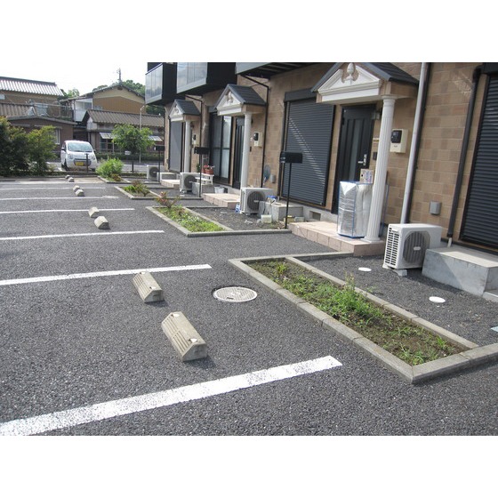 駐車場　銘板