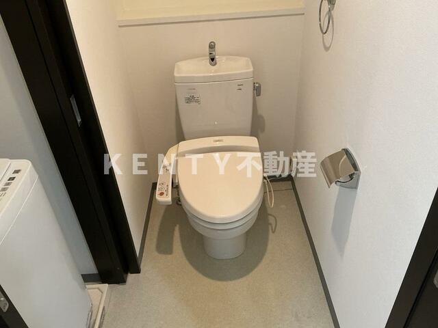 トイレ　コンパクトで使いやすいトイレです