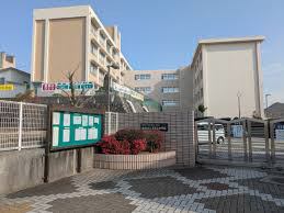 中学校　豊富中学校（中学校）まで1979m