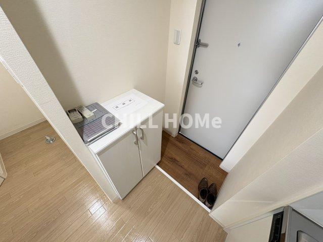玄関　当社、チルホームのHPもご覧ください(^^)/物件情報多数♪