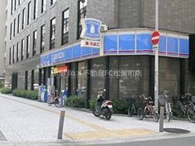 コンビニ　ローソン阿波座駅前店（コンビニ）まで289m