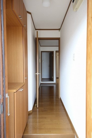 玄関　（類似室内）