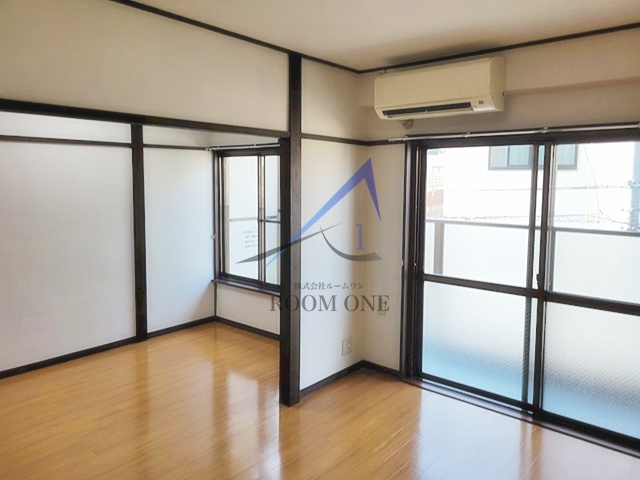 居室・リビング　洋室のお部屋です。