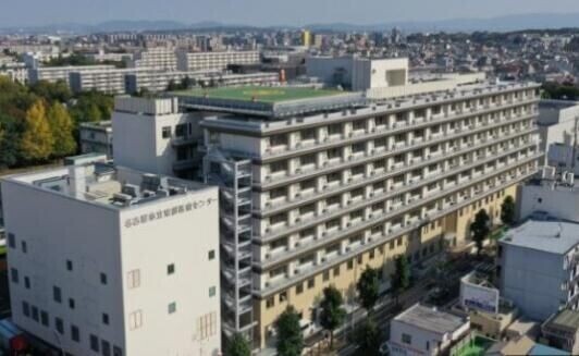 病院　名古屋市立大学医学部附属東部医療センター（病院）まで961m