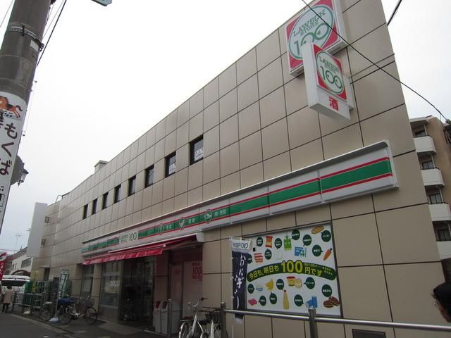 コンビニ　ローソンストア100（コンビニ）まで308m