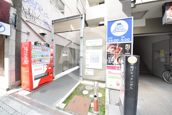 エントランス　ディオレクレスト東心斎橋　エントランス