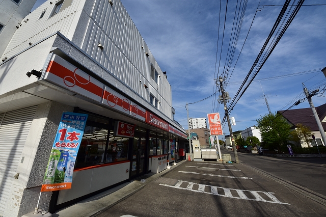 コンビニ　セイコーマート澄川1条店（コンビニ）まで112m