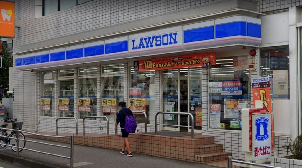 コンビニ　ローソン藤沢鵠沼東店（コンビニ）まで160m
