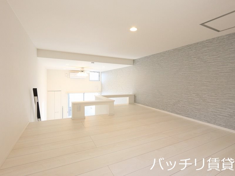 その他部屋・スペース　別号室タイプの為、現状を優先致します。