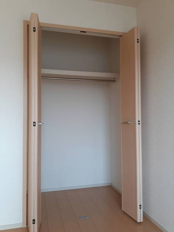 収納　図面と現状に相違がある場合には現状を優先