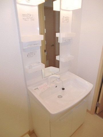 洗面設備　人気の設備　シャンプードレッサー
