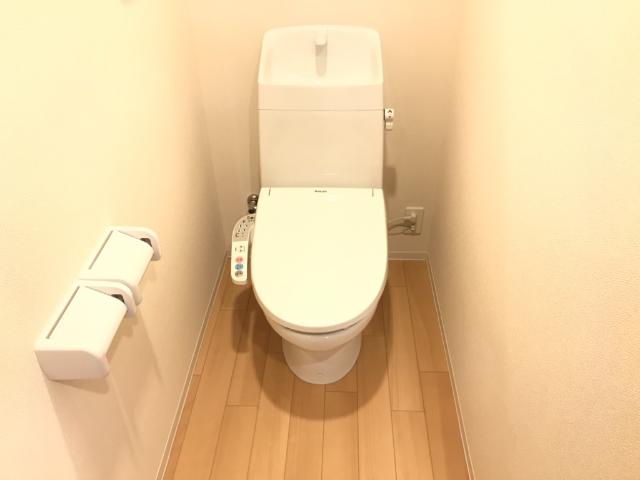 トイレ　シャワー付トイレ