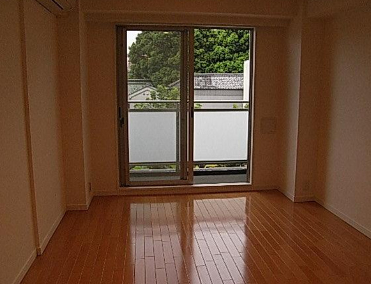 居室・リビング　別部屋の画像を使用しております。