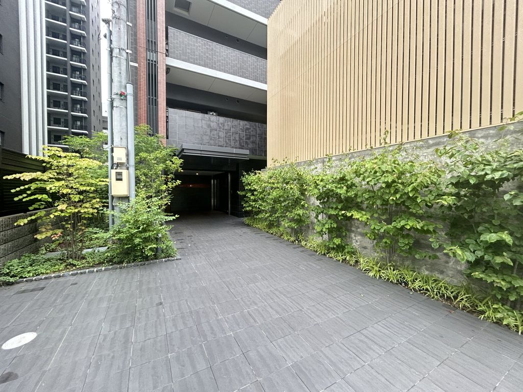 エントランス　エントランス