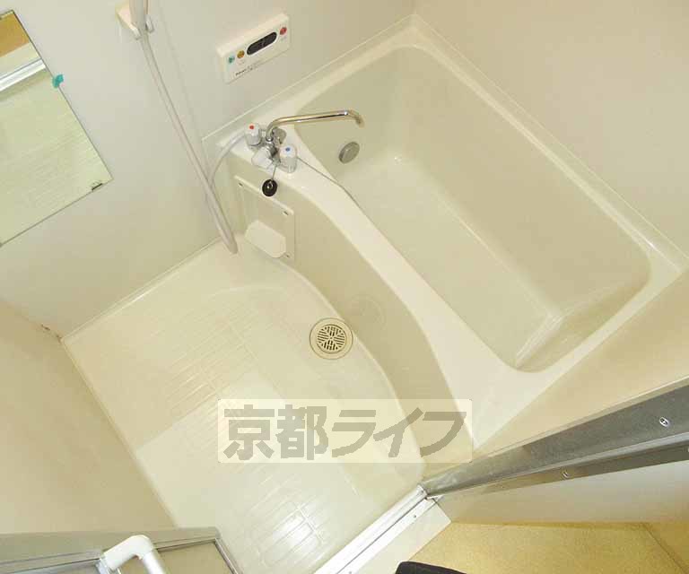 バス・シャワールーム　お掃除しやすいお風呂