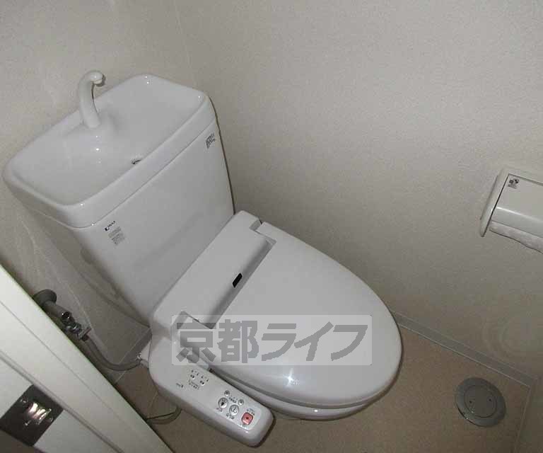 トイレ　ウォシュレット付き！