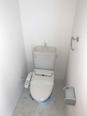 トイレ　シンプルで使いやすいトイレです
