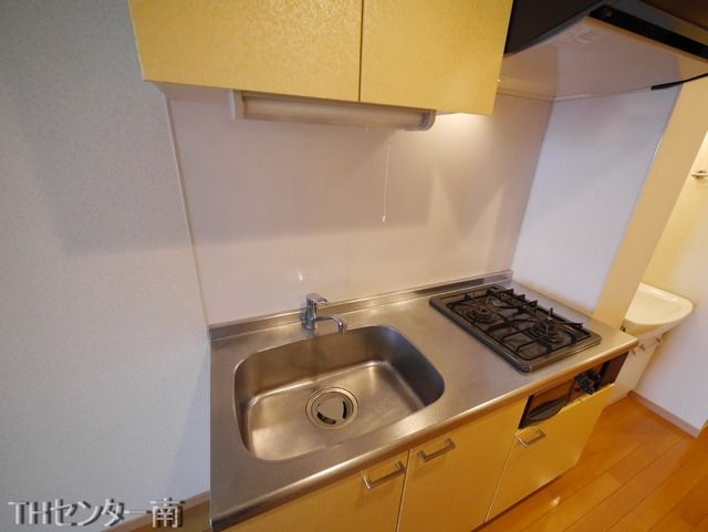 キッチン　同物件別部屋写真