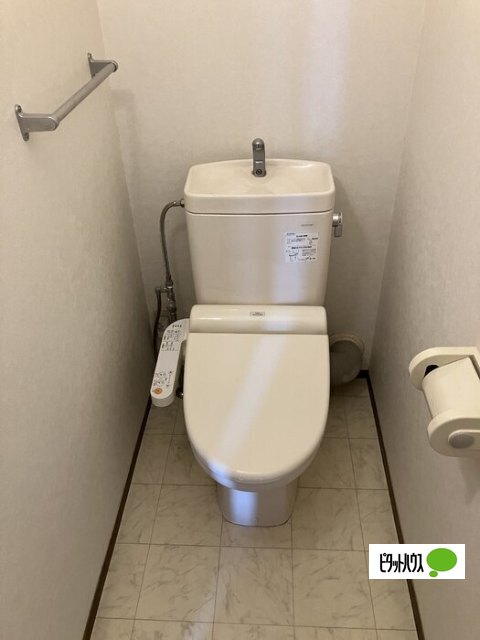 ツインコート Bのトイレ写真