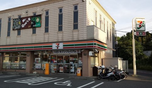 コンビニ　セブンイレブン　横浜戸塚町日之出橋店（コンビニ）まで442m