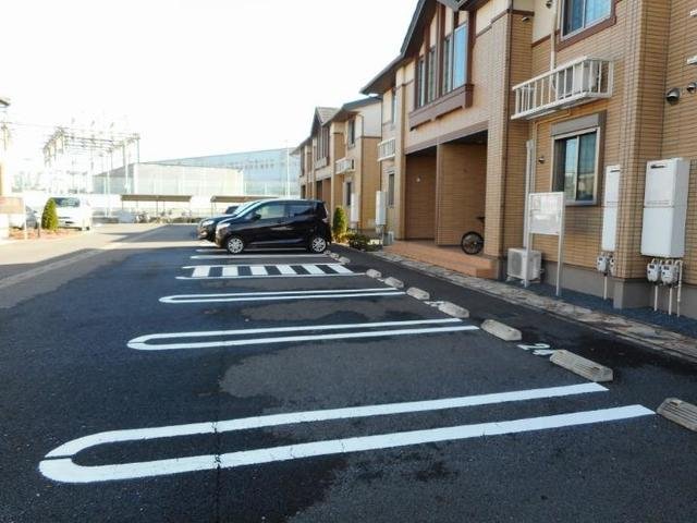 駐車場　駐車場完備です